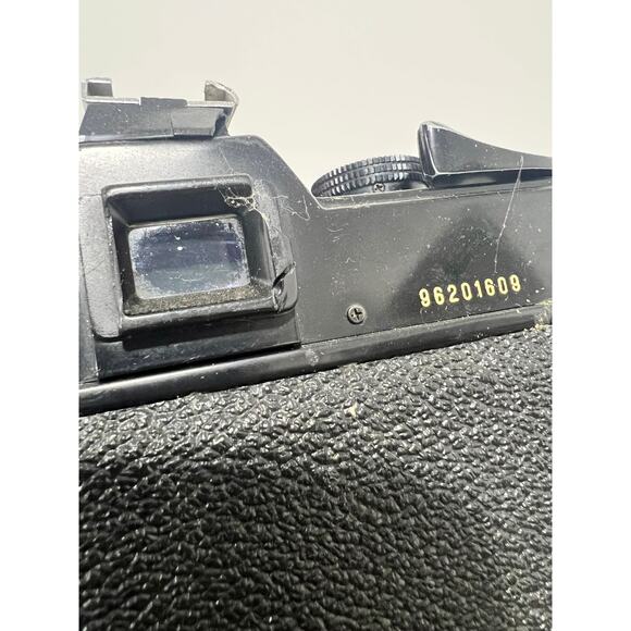 Vintage Vivitar 400 SL camera - Picture 6 of 10